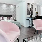 Daire Chiclife - Shenkin Sarona, Borgo Santa Caterina & Museums *
