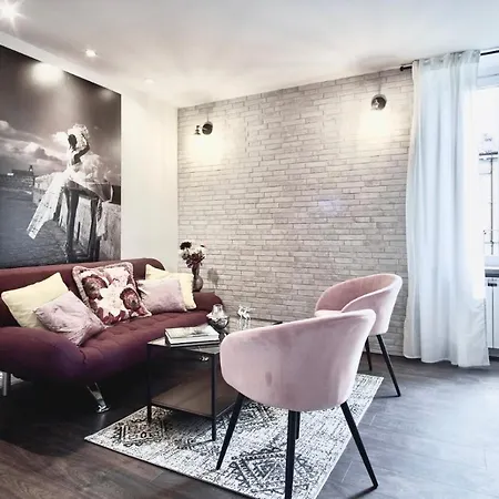 Chiclife - Shenkin Sarona, Santa Caterina & Museums * Bérgamo