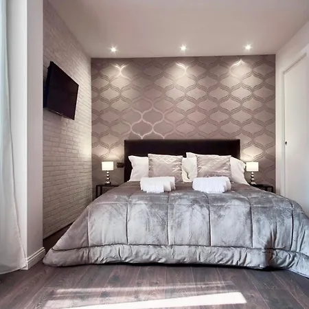 Apartment Chiclife - Shenkin Sarona, Borgo Santa Caterina & Museums