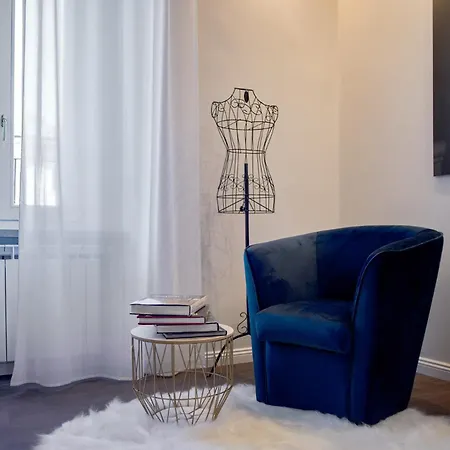 Chiclife - Shenkin Sarona, Borgo Santa Caterina & Museums Bergamo