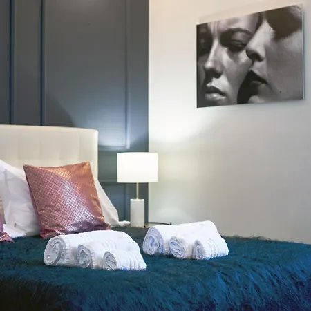 Chiclife - Shenkin Sarona, Borgo Santa Caterina & Museums