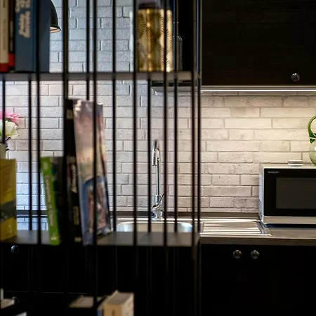 Chiclife - Shenkin Sarona, Borgo Santa Caterina & Museums * Bergamo