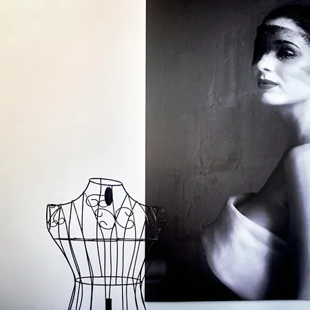 Apartment Chiclife - Shenkin Sarona, Borgo Santa Caterina & Museums Bergamo