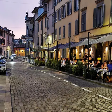 Apartment Chiclife - Shenkin Sarona, Borgo Santa Caterina & Museums