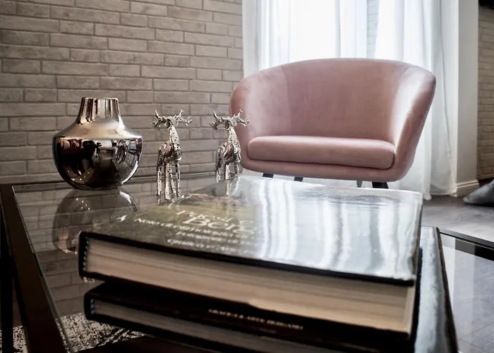 Apartment Chiclife - Shenkin Sarona, Borgo Santa Caterina & Museums *